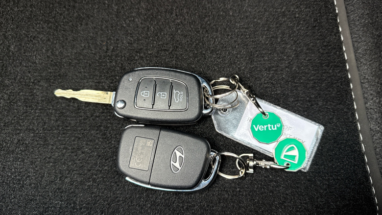 Hyundai i10 1.0 [63] Advance 5dr Auto [Nav] Petrol Hatchback